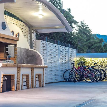White Passion Villa Afantou Exterior photo