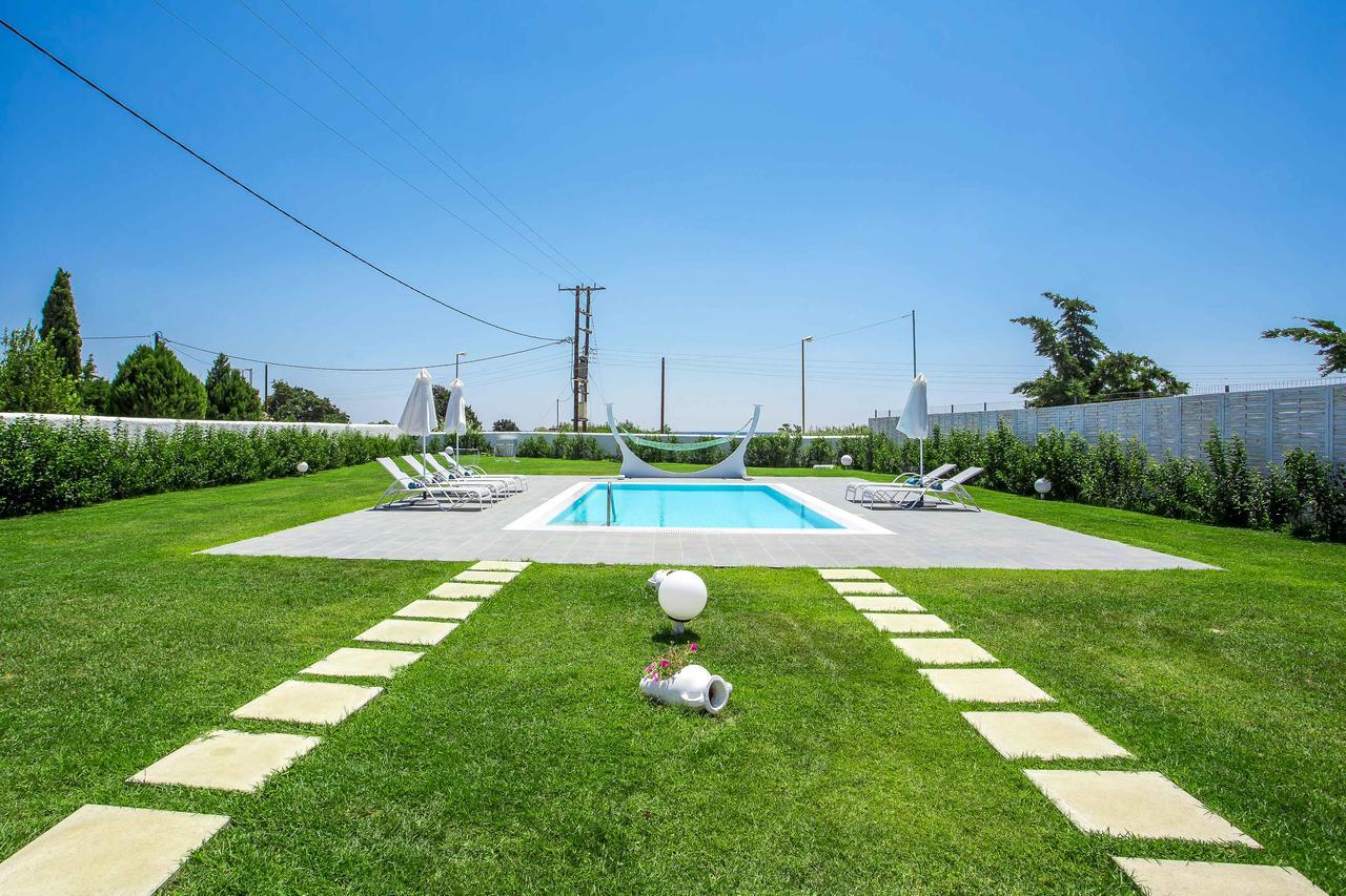 White Passion Villa Afantou Exterior photo